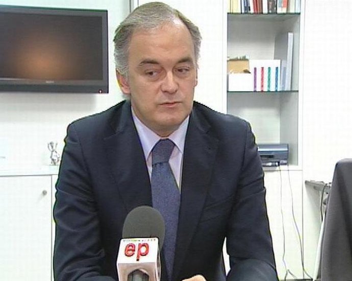 Esteban González pons