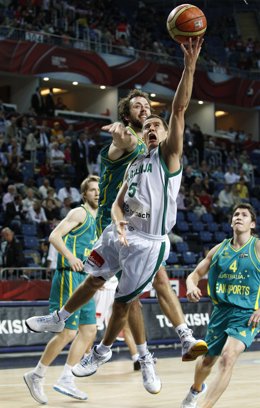 Eslovenia arrolla a Australia