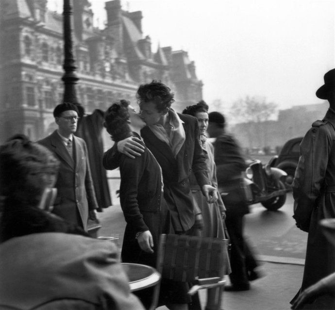 El beso del Hotel de Ville, de Doisneau