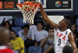 Durant machaca el aro angoleño