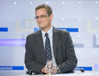 Basagoiti cree que López está "entre la espada y la pared" porque quiere PGE para Zapatero, pero también consolidarse