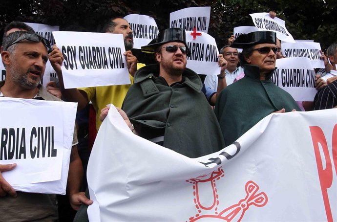 Concentración de la guardia civil en Interior