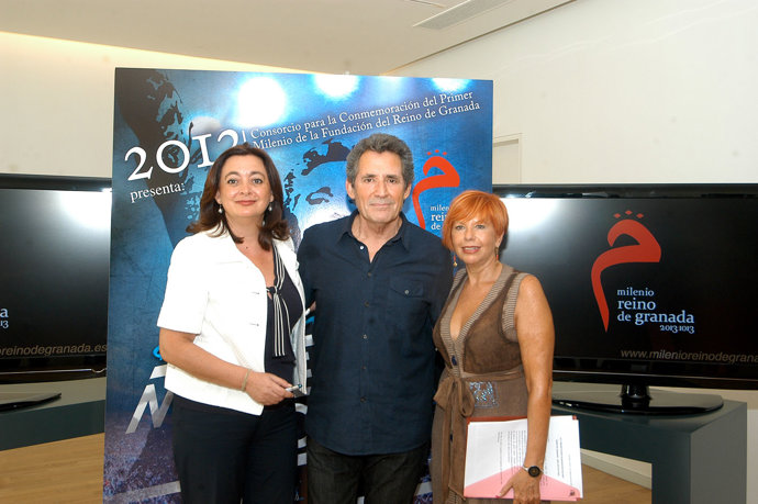 La consejera de la Presidencia, Mar Moreno,  la gerente del Milenio, Francisca P