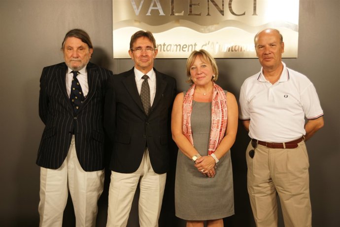 Los participantes en la rueda de prensa del congreso sobre Tirant lo Blanch