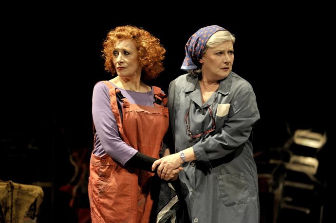 Beatriz Carvajal y Magüi Mira en El cerco de Leningrado