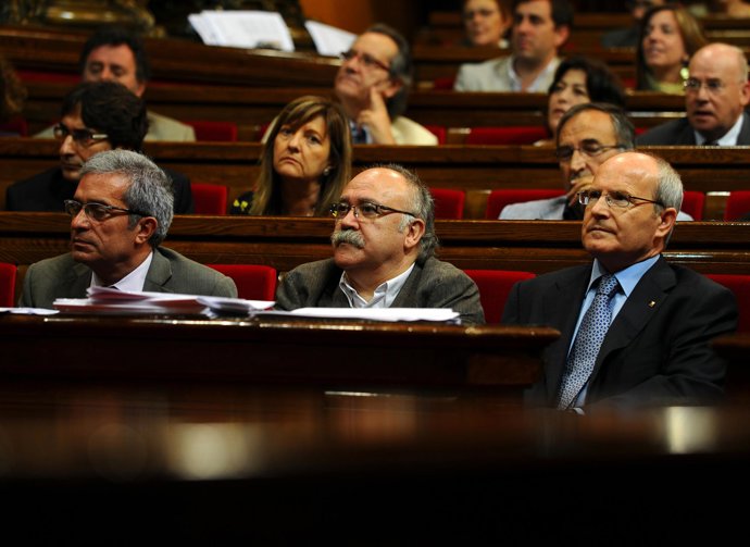 Montilla, Carod y Saura votan prohibición de toros