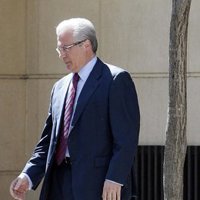 El TS pide a la Guardia Civil un informe sobre el origen de los ingresos de Garzón