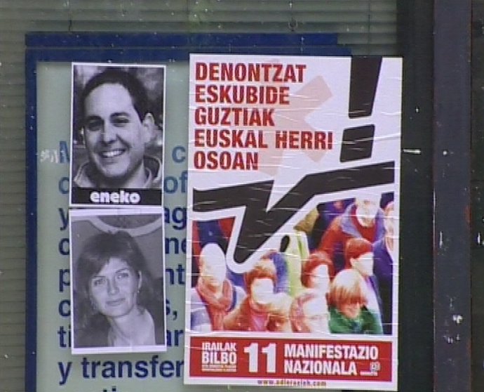 Carteles sobre la manifestacion de izquierda abertzale en bilbao R