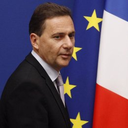 El ministro de Inmigración francés, Éric Besson