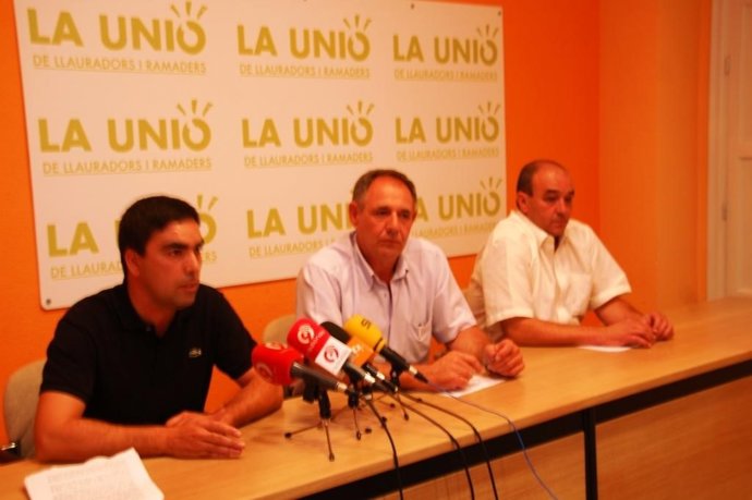 Josep Botella en la rueda de prensa