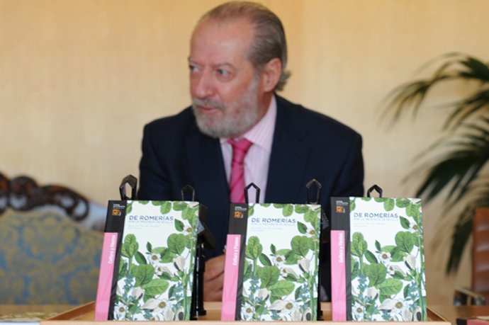 Rodríguez Villalobos presentado la guía turística