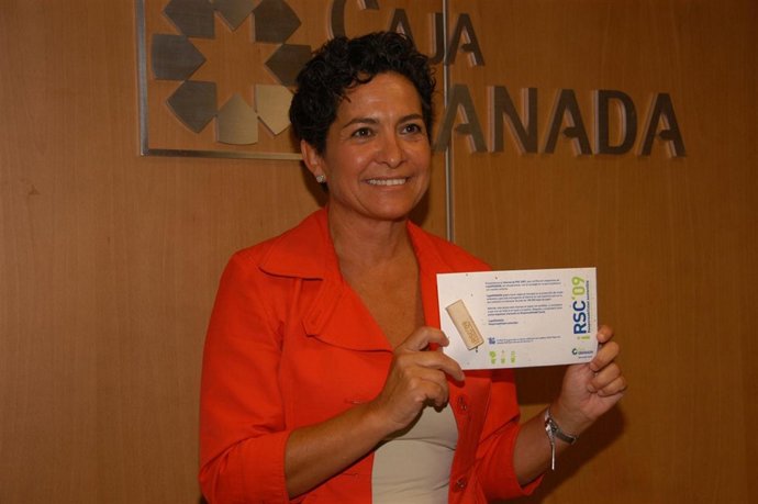 Nota De Prensa De Cajagranada: Informe RSC 2009