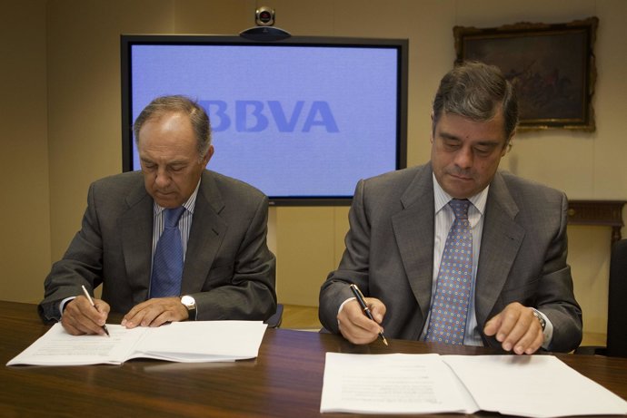 Firma de acuerdo entre Asemesa y BBVA para créditos a la industria de la aceitun