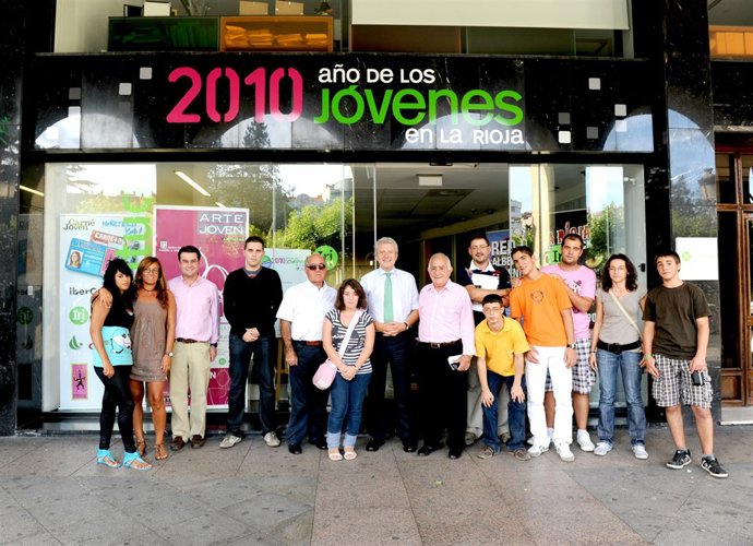 Emilio del Río ha recibido a los asistentes en el IRJ