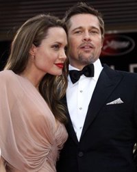 Angelina Jolie, sin amigos e ignorada hasta por Brad Pitt 