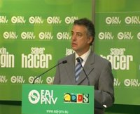 Urkullu considera una "provocación y una vuelta atrás" prohibir la marcha de Bilbao