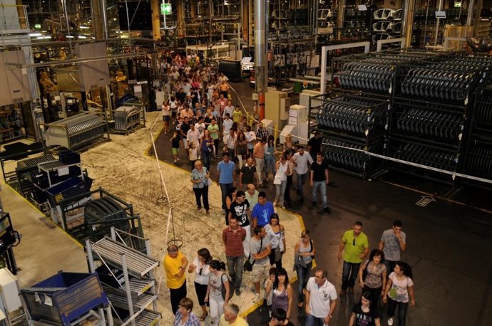 Jornada de puertas abiertas en la planta de GM España en Figueruelas (Zaragoza)