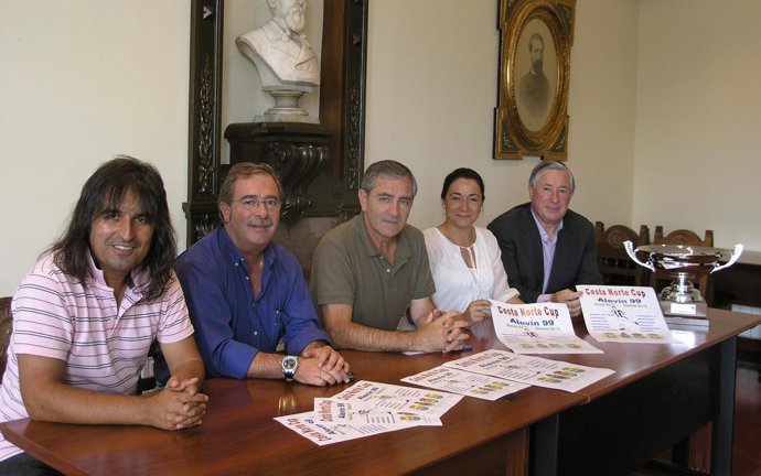 Momento de la presentación del torneo