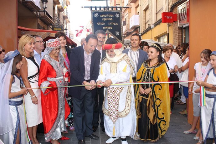 El presidente de La Rioja en la apertura del Mercado del Kan de Vico
