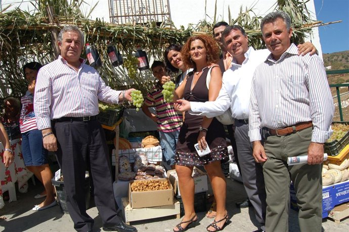 Esta fiesta rinde homenaje a la elaboración del vino moscatel.