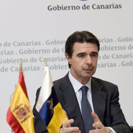 El vicepresidente y consejero de Economía y Hacienda del Gobierno de Canarias, J