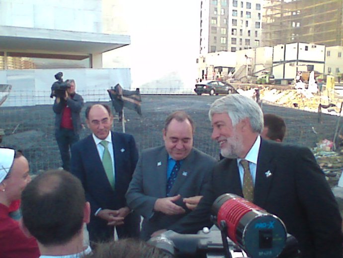Ignacio Sánchez Galán (Iberdrola) y el primer ministro escocés, Alex Salmond.
