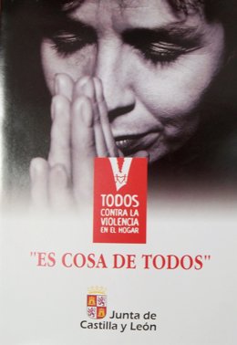 Folleto contra la violencia de género editado por la Junta.