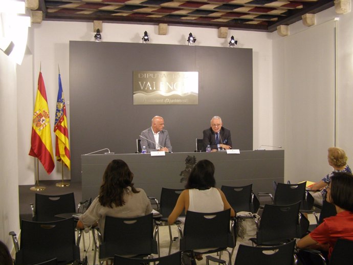 Salvador Enguix y Joaquín Soriano en la rueda de prensa