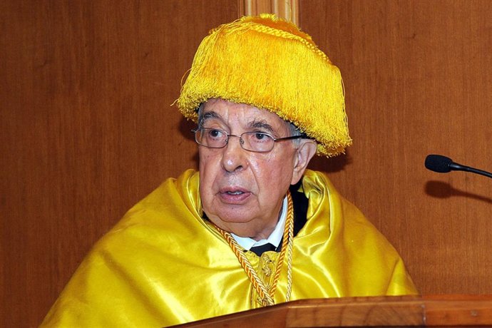 Catedrático de Medicina Legal Luis Concheiro