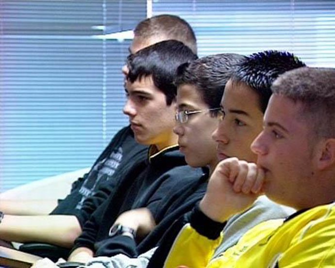 Charlas escolares sobre violencia de género