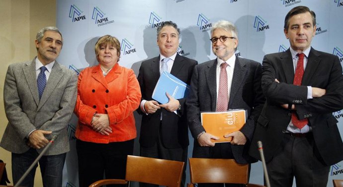 Reunión de la Comisión del Pacto de Toledo en la APIE