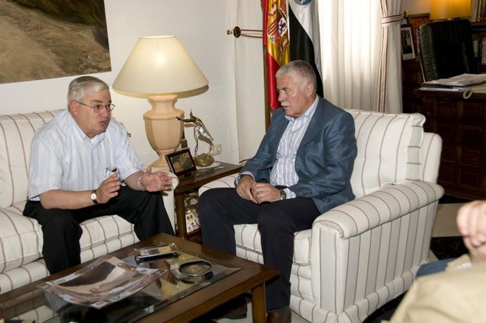 Juan Andrés Tovar y el Padre Jaime