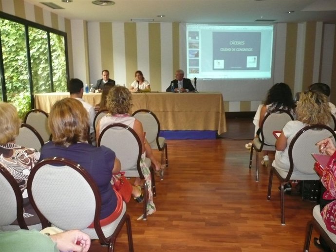 Reunión Oficina Cáceres Congresos