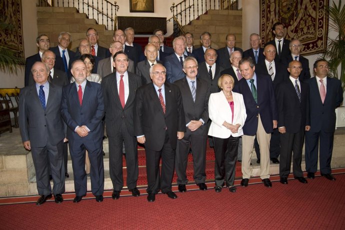 Los miembros del jurado del Premio Príncipe de la Concordia 2010