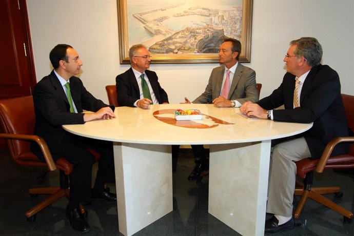 Rafael Berna y Javier Bon durante su reunión de este miércoles