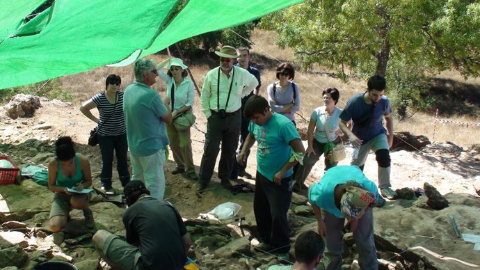Visita al yacimiento