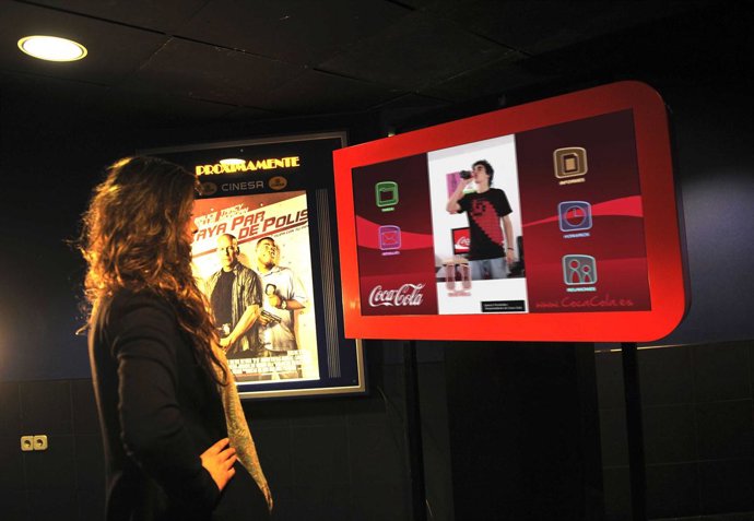 Tótems de publicidad 3D sin gafas