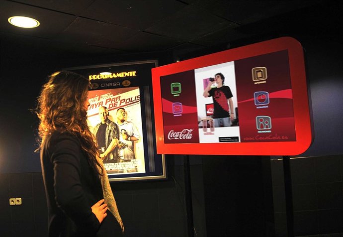 Tótems de publicidad 3D sin gafas