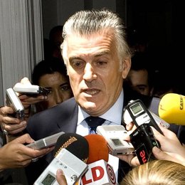 Luis Bárcenas a la salida del Supremo
