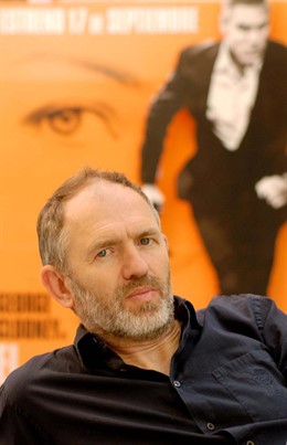 Anton Corbijn , director de El Americano
