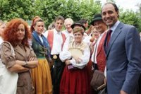 Ignacio Diego se suma a la petición del obispo en La Bien Aparecida para que los políticos estén "unidos" ante la crisis