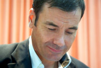 Tomás Gómez sitúa su "oficina del candidato" en la agrupación de Tetuán