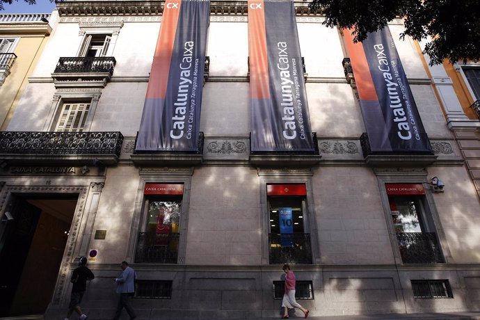 La sede de CatalunyaCaixa en el paseo de Recoletos en Madrid