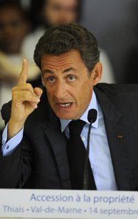 Sarkozy seguirá adelante con el desmantelamiento de campamentos gitanos