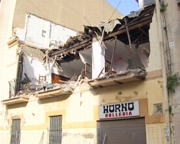 Derribo en el barrio del Cabanyal