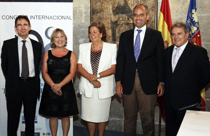 Camps, Rus y Barberá en la inauguración del congreso de Tirant lo Blanch.