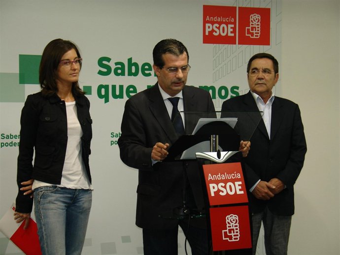 Foto Rueda De Prensa PSOE. Inicio Curso Político Parlamento De Andalucía