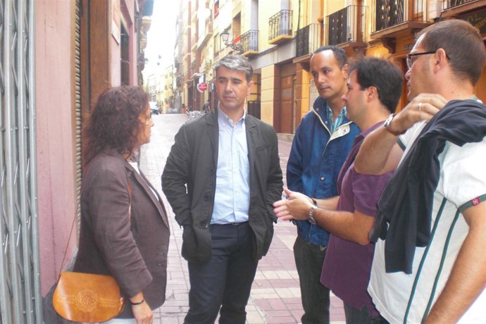 CHA propone "sacar los coches" de las calles en que sea posible