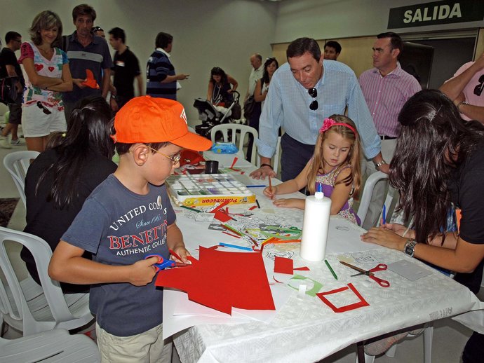 Mario Flores durante el acto celebrado en Alicante.