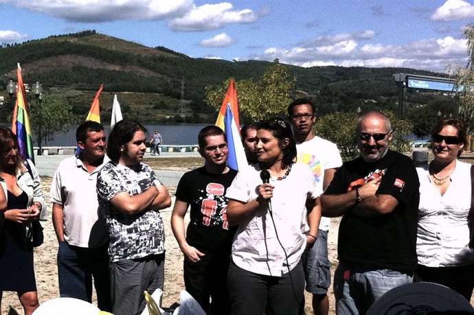 OS SOCIALISTAS RECLAMAN Á XUNTA A POSTA EN MARCHA DE SERVIZOS DE MEDIACIÓN PARA 